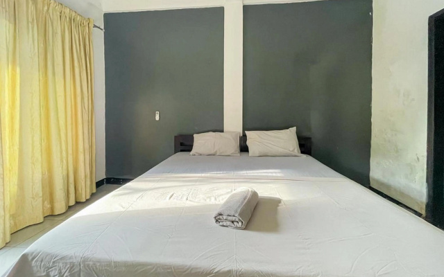 711 Gili Trawangan Near Gili Trawangan Harbour RedPartner – Guest Rooms – Gili Meno