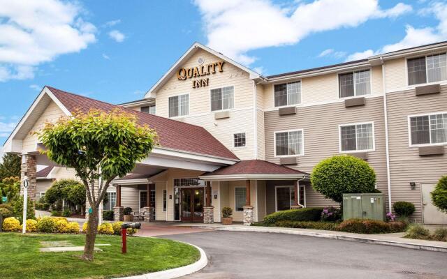 Quality Inn & Suites Federal Way - Seattle