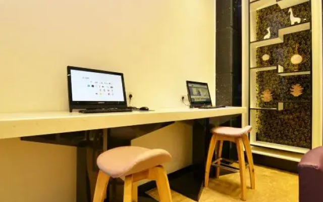 Lavande Hotel (HuizhouLongmen)