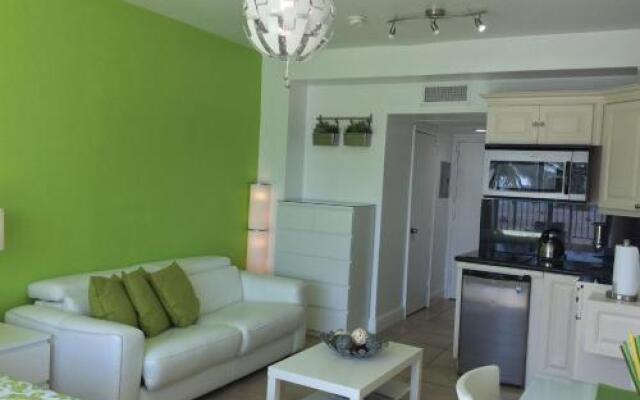 Miami Beach Suncoast Apartment ll