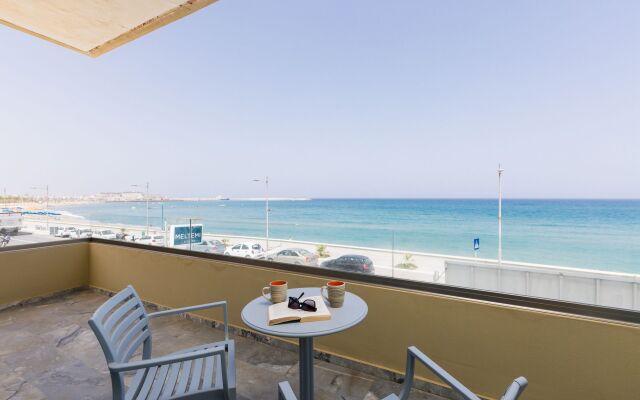 Meltemi Coast Suites