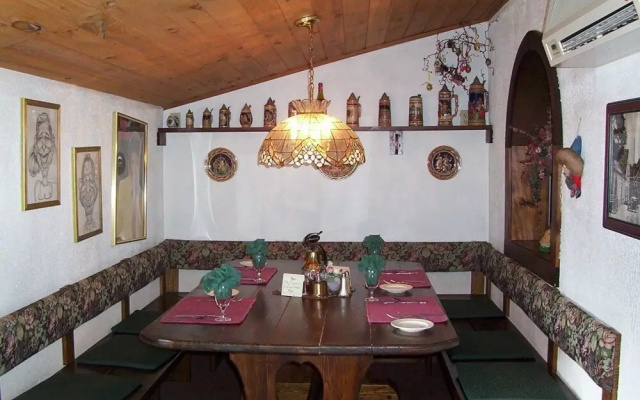 Blackhead Mountain Lodge & Country Club