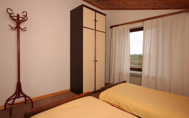 Apartment Manjadvorci 7445a