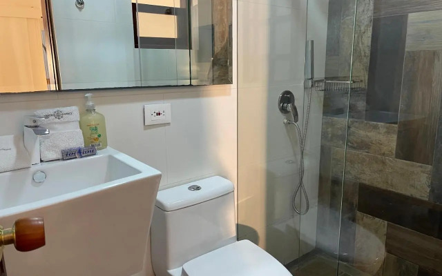 Hotel Miracle by MJV