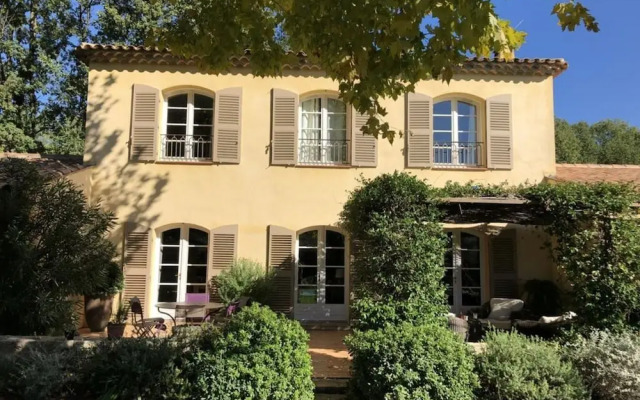 Villa La Bastide Comfortable Vacation Home