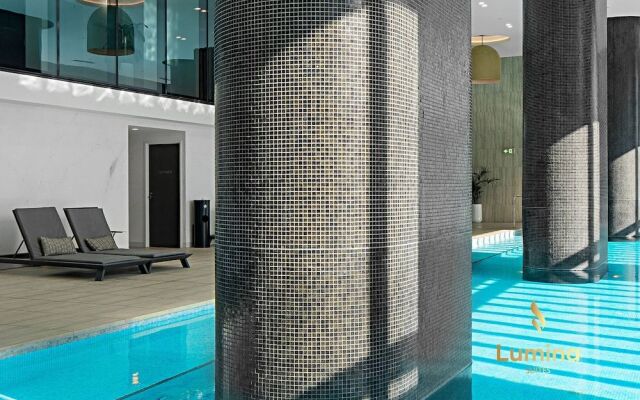 Lumina Suites