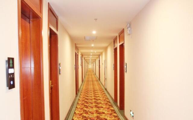 GreenTree Alliance Yichang East Yichang Station Hotel