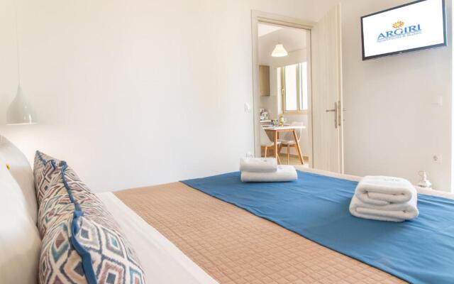 Argiri Apartments & Suites