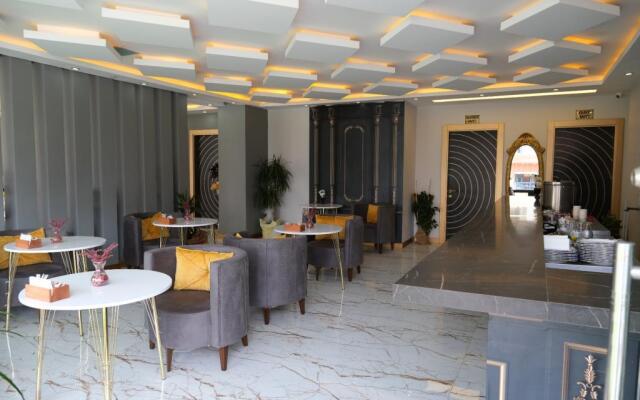 Dorel The Hotel