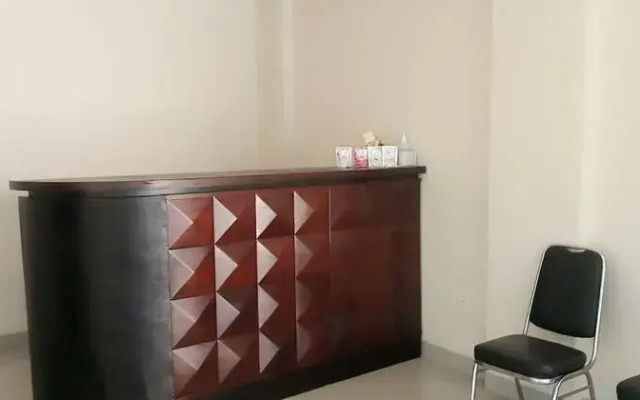 Cosmos Cuisine Guest House