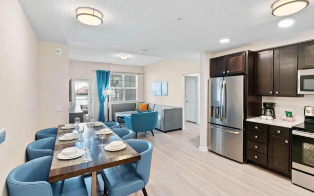 4012 Breakview Drive #210