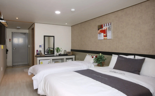 Dorcas Tourist Hostel