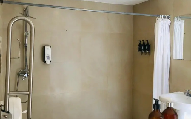 Socialtel Baños