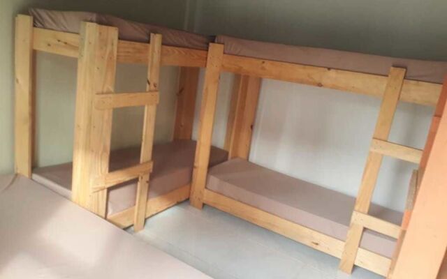 Hostel e Quarto Camping Bombinhas