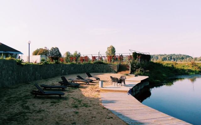 Отель «Вишневый сад»