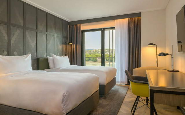 Four Points By Sheraton Budapest Danube