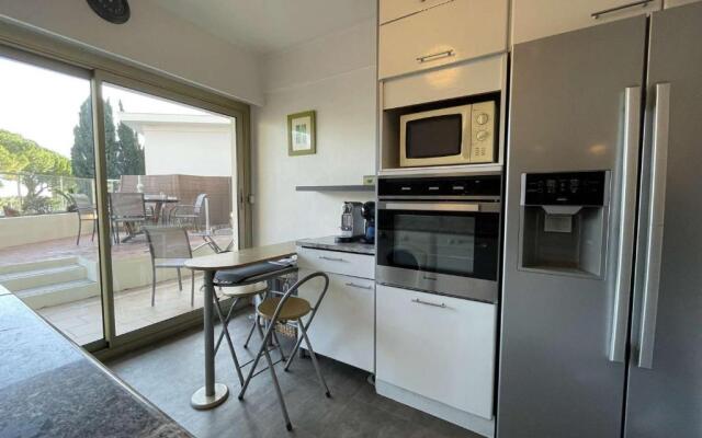 Appartement Antibes, 2 pièces, 4 personnes - FR-1-252-177