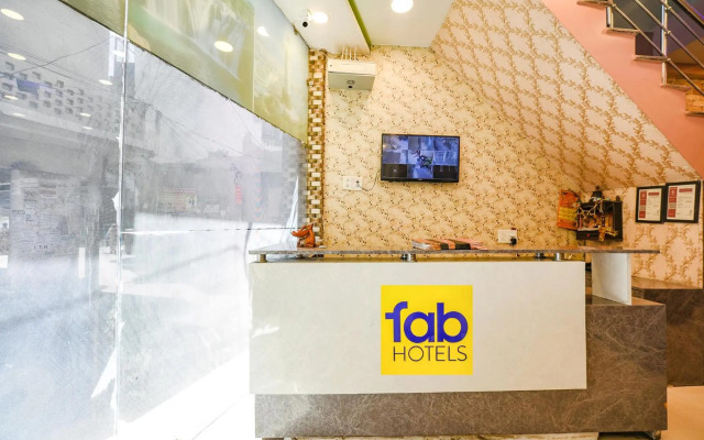 OYO 8452 Hotel New Arya 2