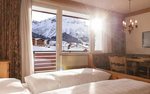 Ferienwohnung Chesa Arula 125