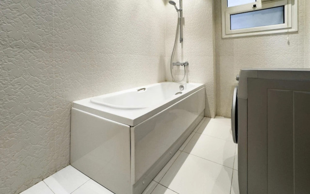The Classic Contemporary Apartment, 2bdr