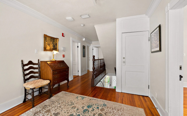 Golden Magnolia Marine