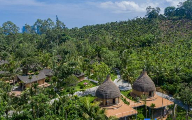 Shanyin Riyuewan Resort Hotel