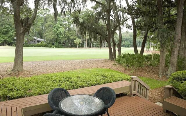 Gleneagle Green 2535 by RedAwning