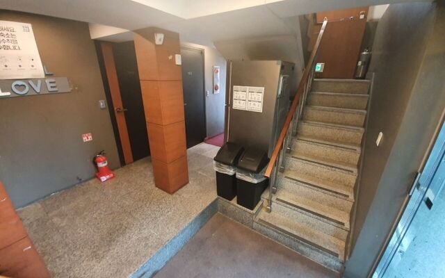 Dalgona Guesthouse
