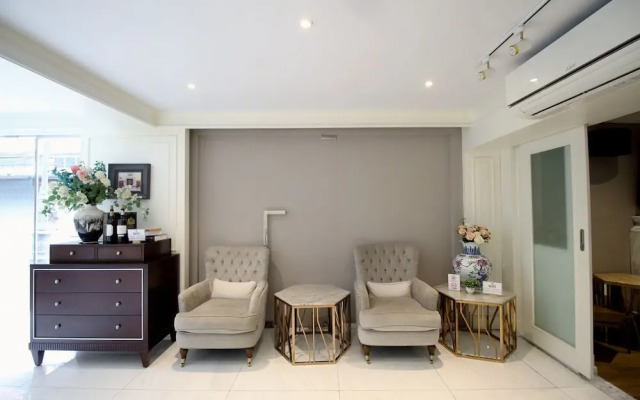 Sasha House-Hotel-Senanikom