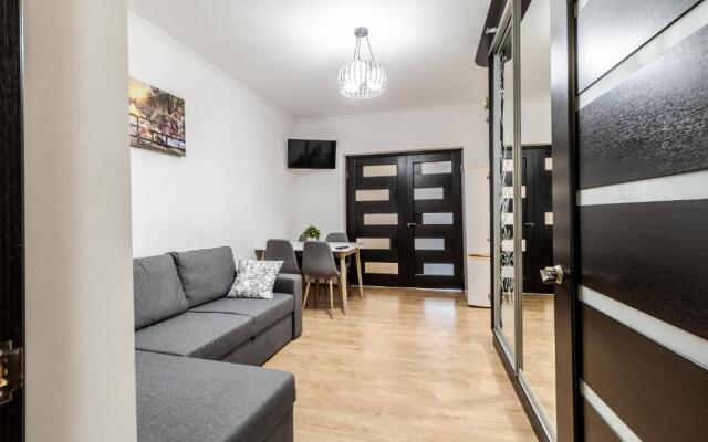 Exclusive Apartment on Square Rynok
