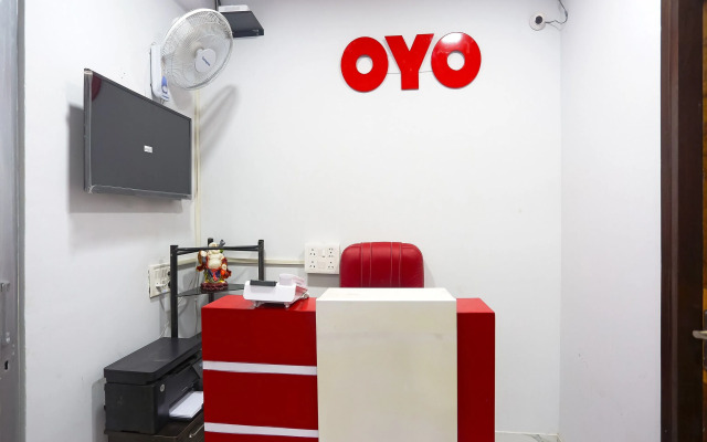 OYO 41215 Three Kings