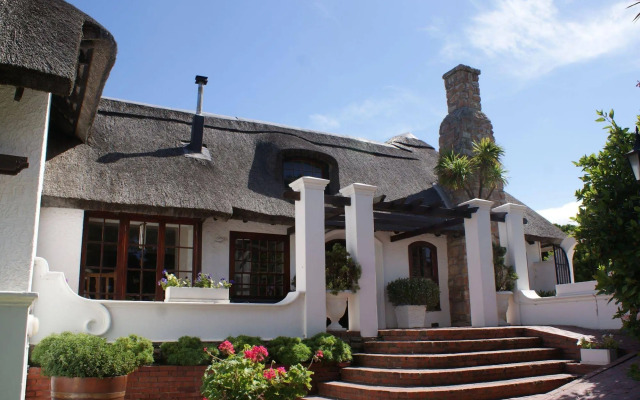 Whale Rock Luxury Lodge