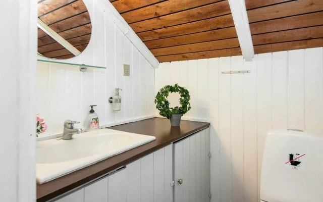 6 Person Holiday Home in Hejls