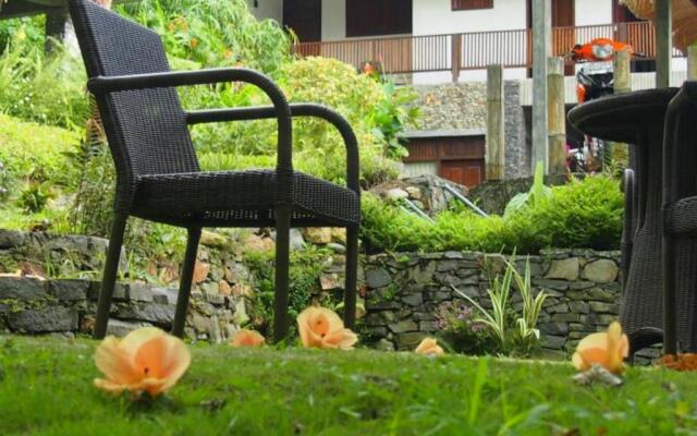 Kelimutu Crater Lakes Ecolodge