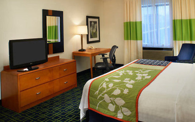 Fairfield Inn And Suites Indianapolis East