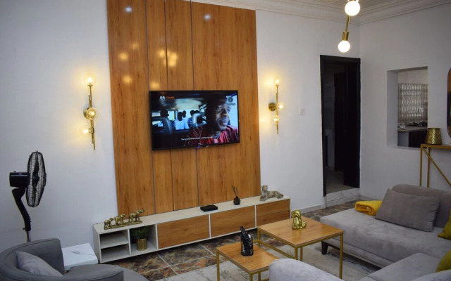 Stunning 1-bed Apartment in Lekki Phase 1