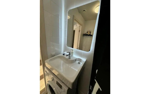 RentMe 24 (РентМи) на улице Люблинская 72 А корпус 2