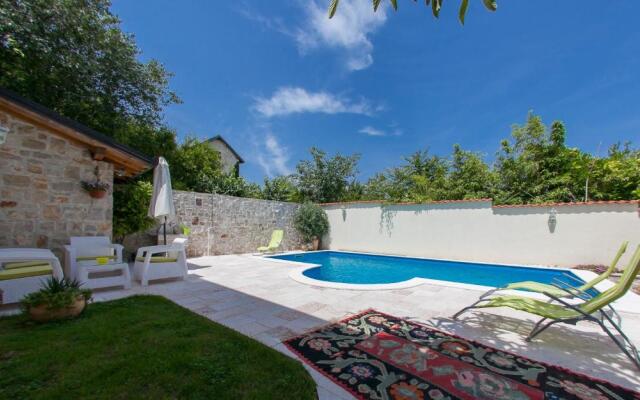Apartments Villa Mike