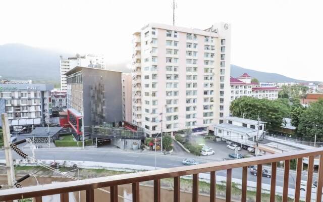 Nida Rooms Suan Kaew Mall 1010