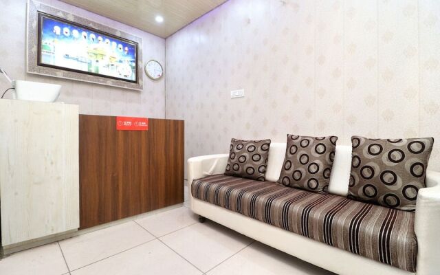 OYO 27670 Ts Hotel