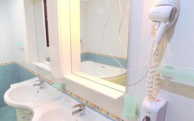 Pensiunea Red Rose Apartments