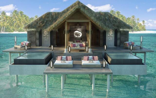 Vakkaru Maldives Hotel