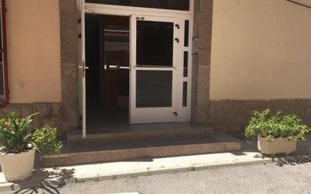 Apartamentos Edificio Mirasierra