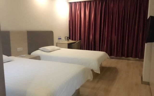 Elan Hotel Yangzhou Jiangdu Longchuan Plaza