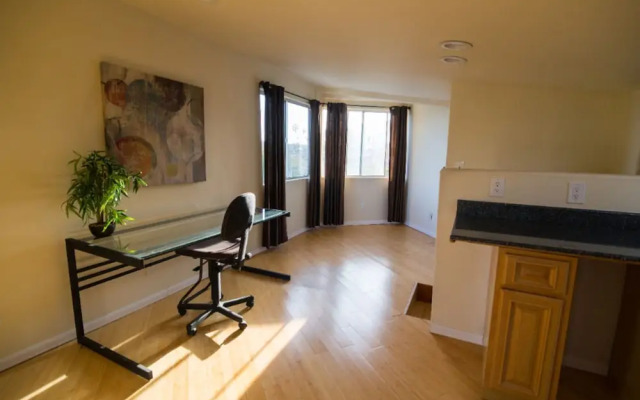 West Coast's Best Sunny Venice Dream Home!