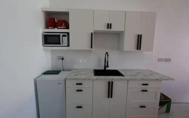 PÀRIS Honeymoon Suite