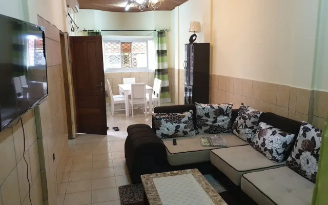 Makepe St Tropez Apartments - Orange Cam