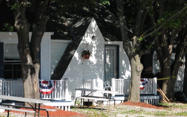 The Landings Inn and Cottages at Old Orchard Beach