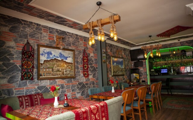 Blue Zerzevan Konak Hotel