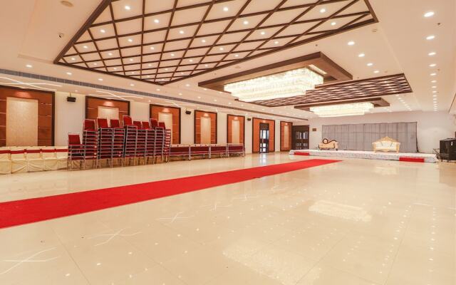 Fabhotel Double Tree